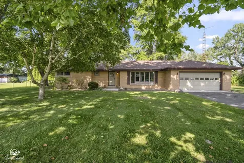 670 North 4th Avenue Coal City IL 60416