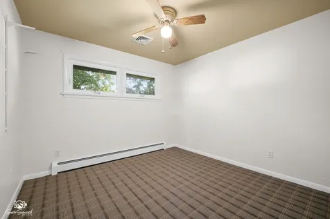 670 North 4th Avenue Coal City IL 60416
