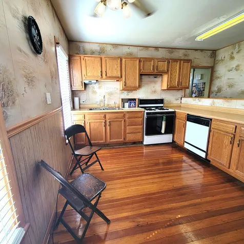 411 39TH Street Moline IL 61265