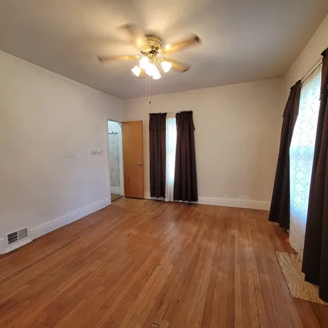 411 39TH Street Moline IL 61265