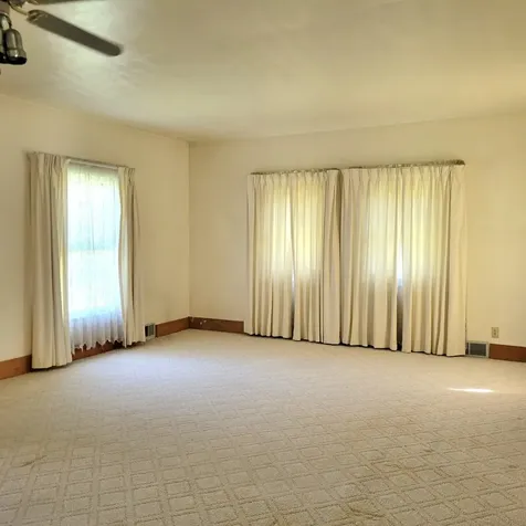 411 39TH Street Moline IL 61265