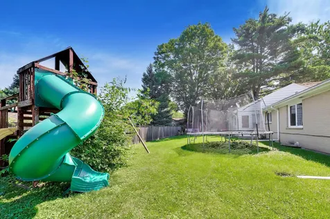 1810 East Euclid Avenue Arlington Heights IL 60004