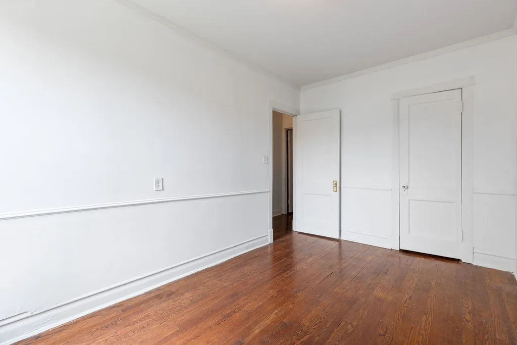 4519 North Troy Street Chicago IL 60625