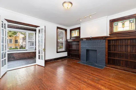 4519 North Troy Street Chicago IL 60625