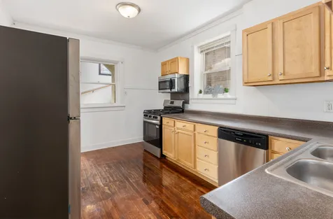 4519 North Troy Street Chicago IL 60625