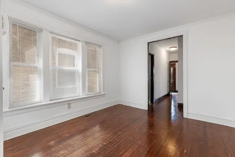 4519 North Troy Street Chicago IL 60625