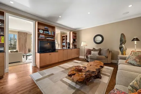 840 North Lake Shore Drive Chicago IL 60611