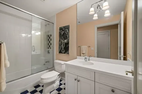 840 North Lake Shore Drive Chicago IL 60611