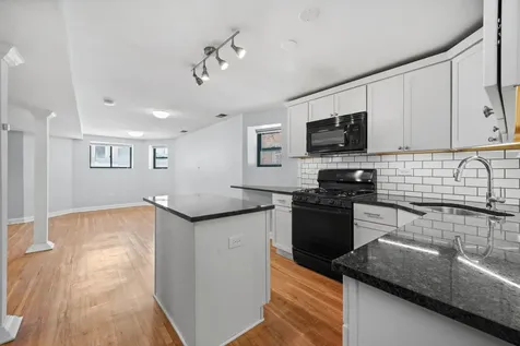 2642 North Sacramento Avenue Chicago IL 60647