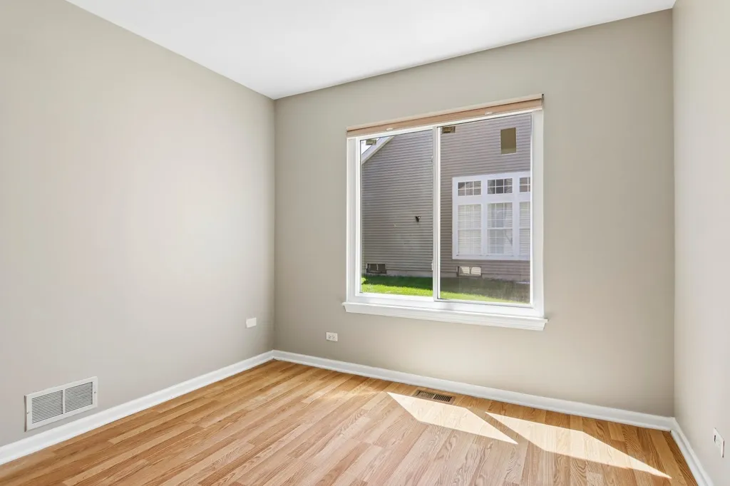 1322 Pennsbury Lane Aurora IL 60502