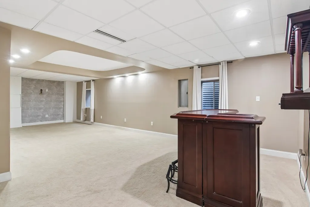 1322 Pennsbury Lane Aurora IL 60502