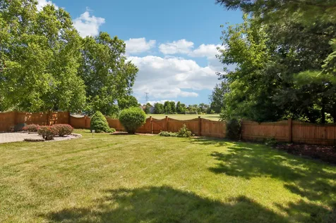 1322 Pennsbury Lane Aurora IL 60502