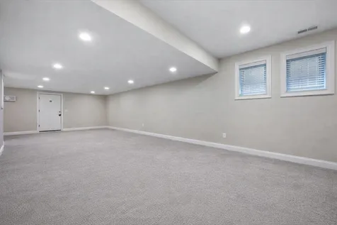 4906 North Kruger Avenue Chicago IL 60630