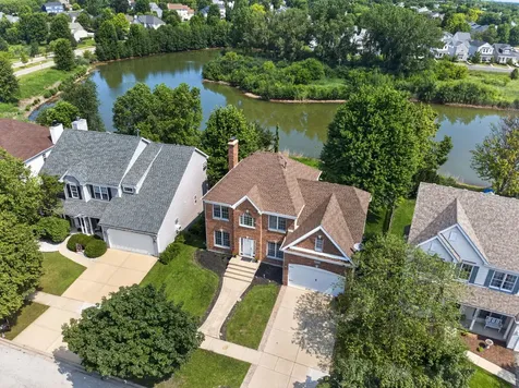 39W240 East Mallory Drive Geneva IL 60134