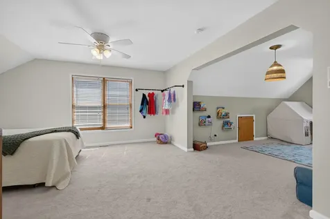 39W240 East Mallory Drive Geneva IL 60134
