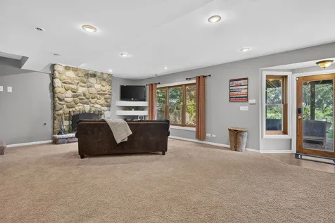 39W240 East Mallory Drive Geneva IL 60134