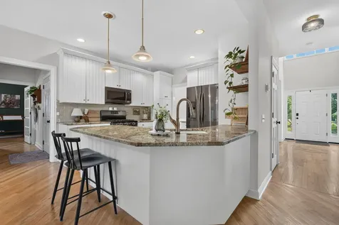39W240 East Mallory Drive Geneva IL 60134