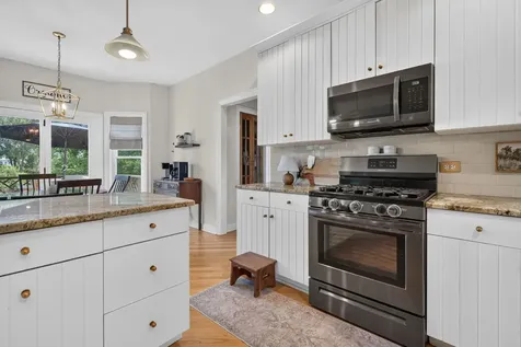 39W240 East Mallory Drive Geneva IL 60134