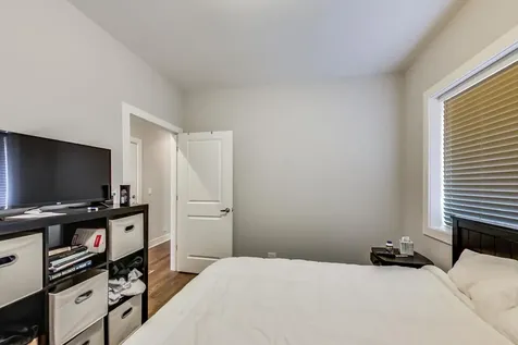 2618 North Halsted Street Chicago IL 60614