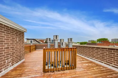 2618 North Halsted Street Chicago IL 60614