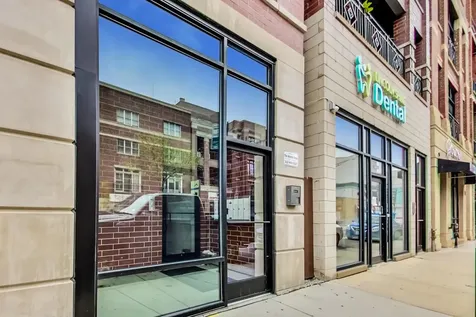 2618 North Halsted Street Chicago IL 60614
