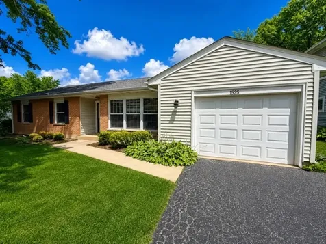 1525 North Patton Avenue Arlington Heights IL 60004