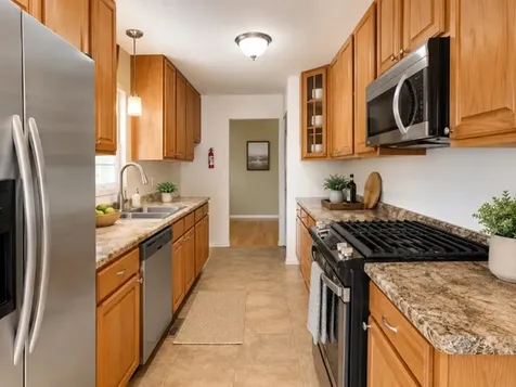 1525 North Patton Avenue Arlington Heights IL 60004