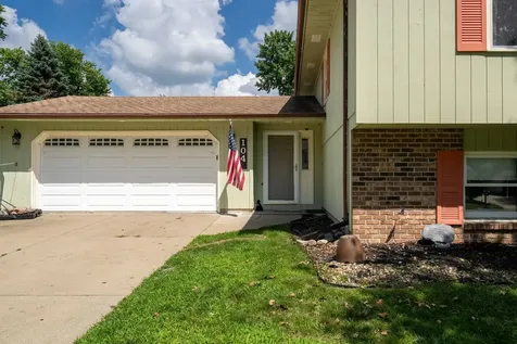 104 Nottingham Chase Normal IL 61761