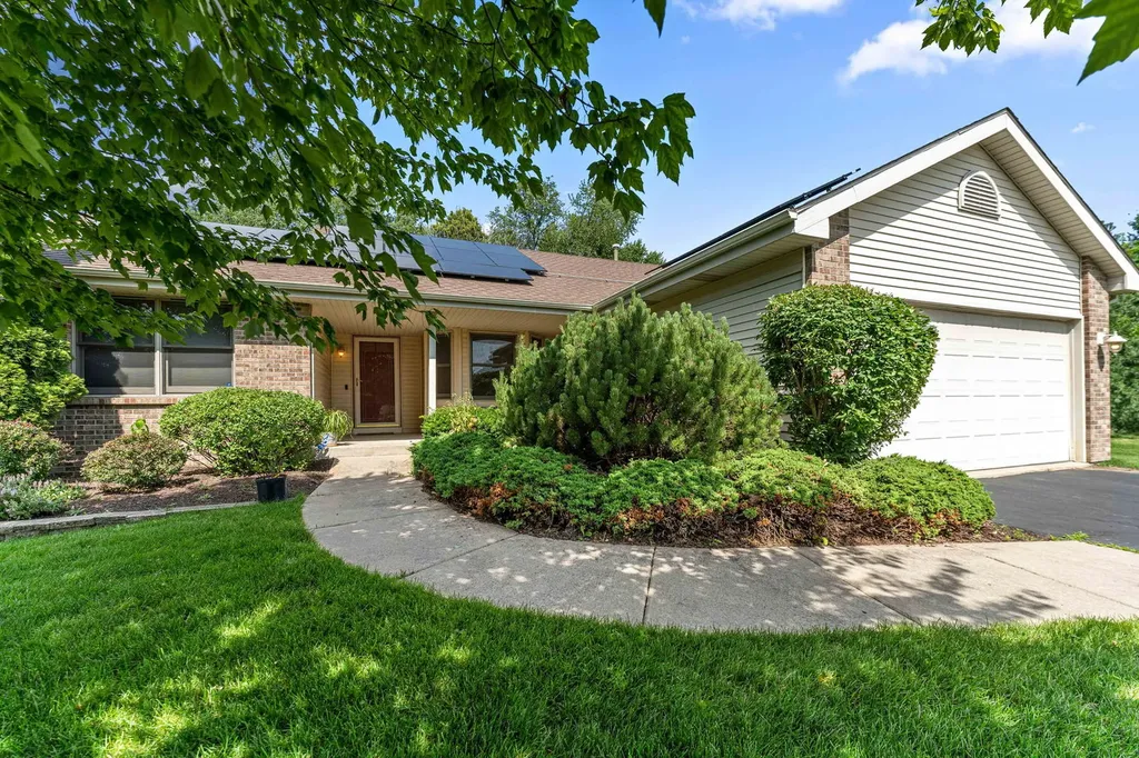 3636 Adler Lane Rockford IL 61114