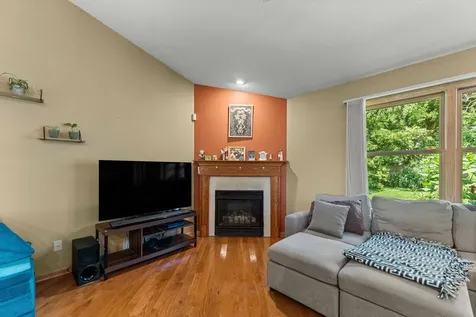 3636 Adler Lane Rockford IL 61114