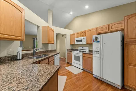 3636 Adler Lane Rockford IL 61114