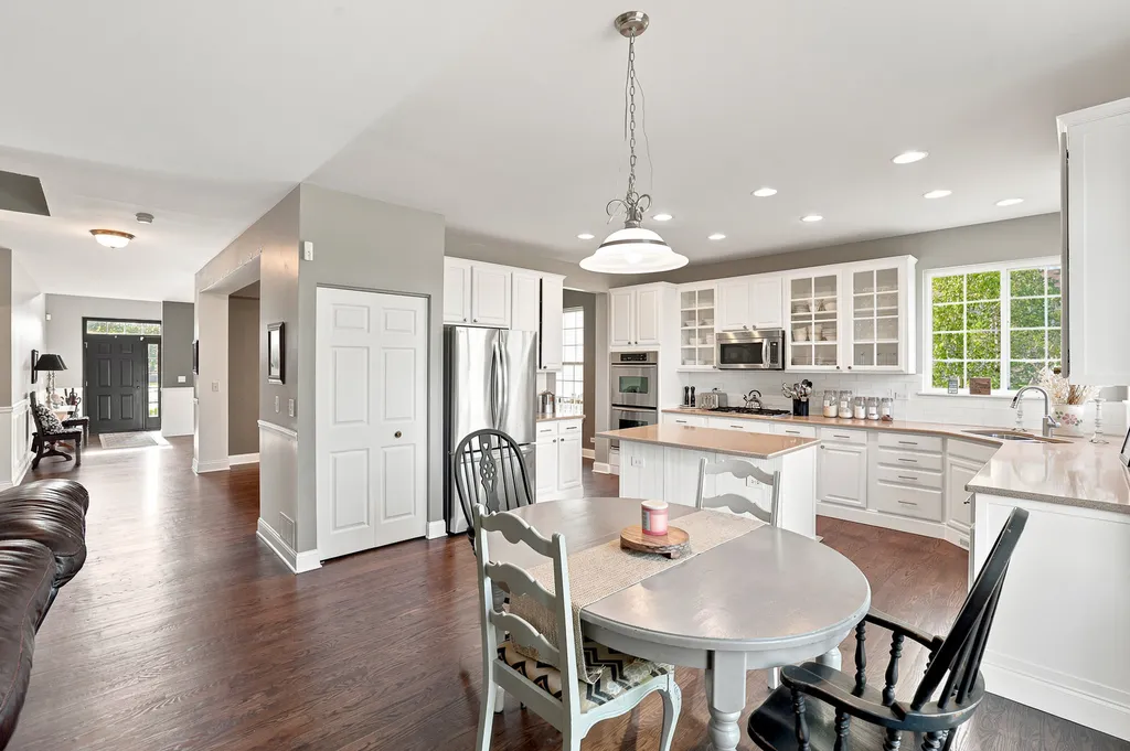 11109 Caldwell Drive Huntley IL 60142