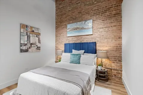 153 West Ohio Street Chicago IL 60654