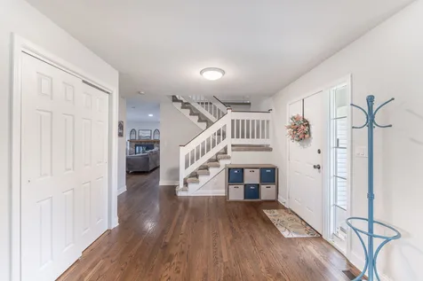 1705 North Ryan Street Mchenry IL 60050