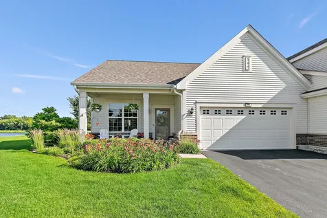 545 Autumn Circle Pingree Grove IL 60140