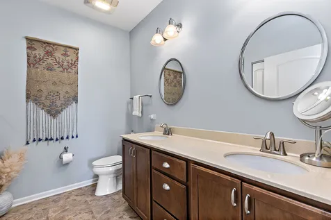 545 Autumn Circle Pingree Grove IL 60140