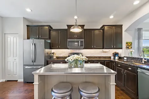 545 Autumn Circle Pingree Grove IL 60140