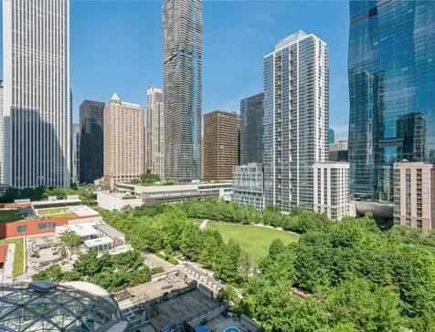 400 East Randolph Street Chicago IL 60601