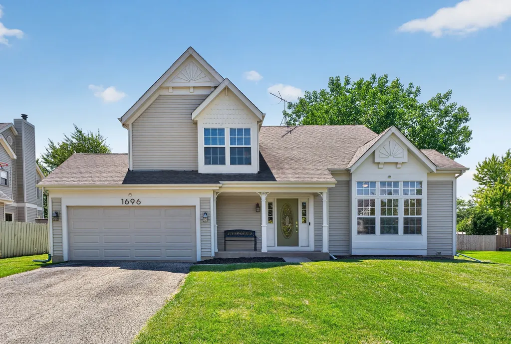 1696 Brigham Lane Crystal Lake IL 60014