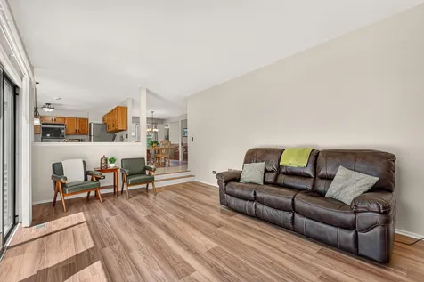 1696 Brigham Lane Crystal Lake IL 60014