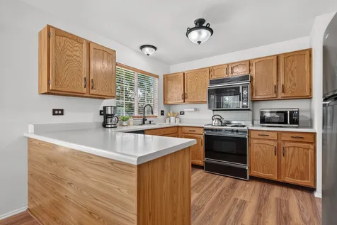 1696 Brigham Lane Crystal Lake IL 60014