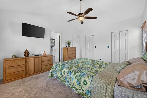 1696 Brigham Lane Crystal Lake IL 60014
