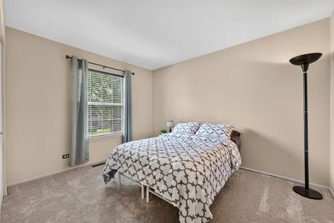 1696 Brigham Lane Crystal Lake IL 60014