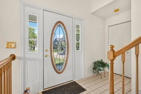 1696 Brigham Lane Crystal Lake IL 60014