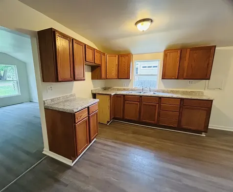 6415 North Shore Avenue Spring Grove IL 60081