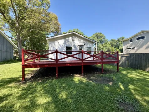 6415 North Shore Avenue Spring Grove IL 60081