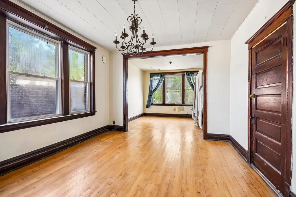 3038 West 38th Place Chicago IL 60632