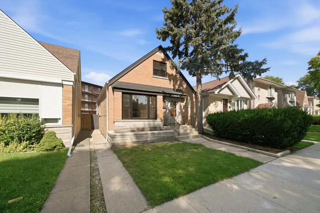 6332 North Mobile Avenue Chicago IL 60646
