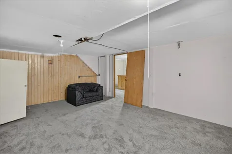 2724 Lawndale Avenue Rockford IL 61101