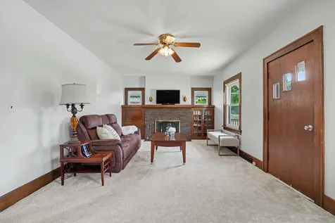 3203 18TH Avenue Rock Island IL 61201